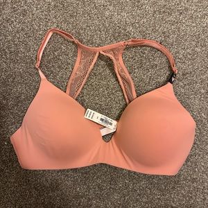 Victorias Secret t-shirt bra
